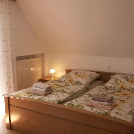 Haus Mit Garten Im Zentrum Von *